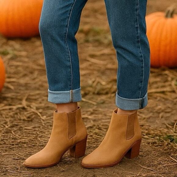 Nisolo Ana Chelsea Boots Tan Distressed Leather Size 11 Block Heel Ankle Boots - Picture 3 of 11